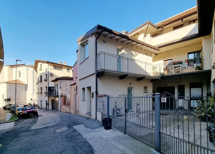 La Brezza Del *